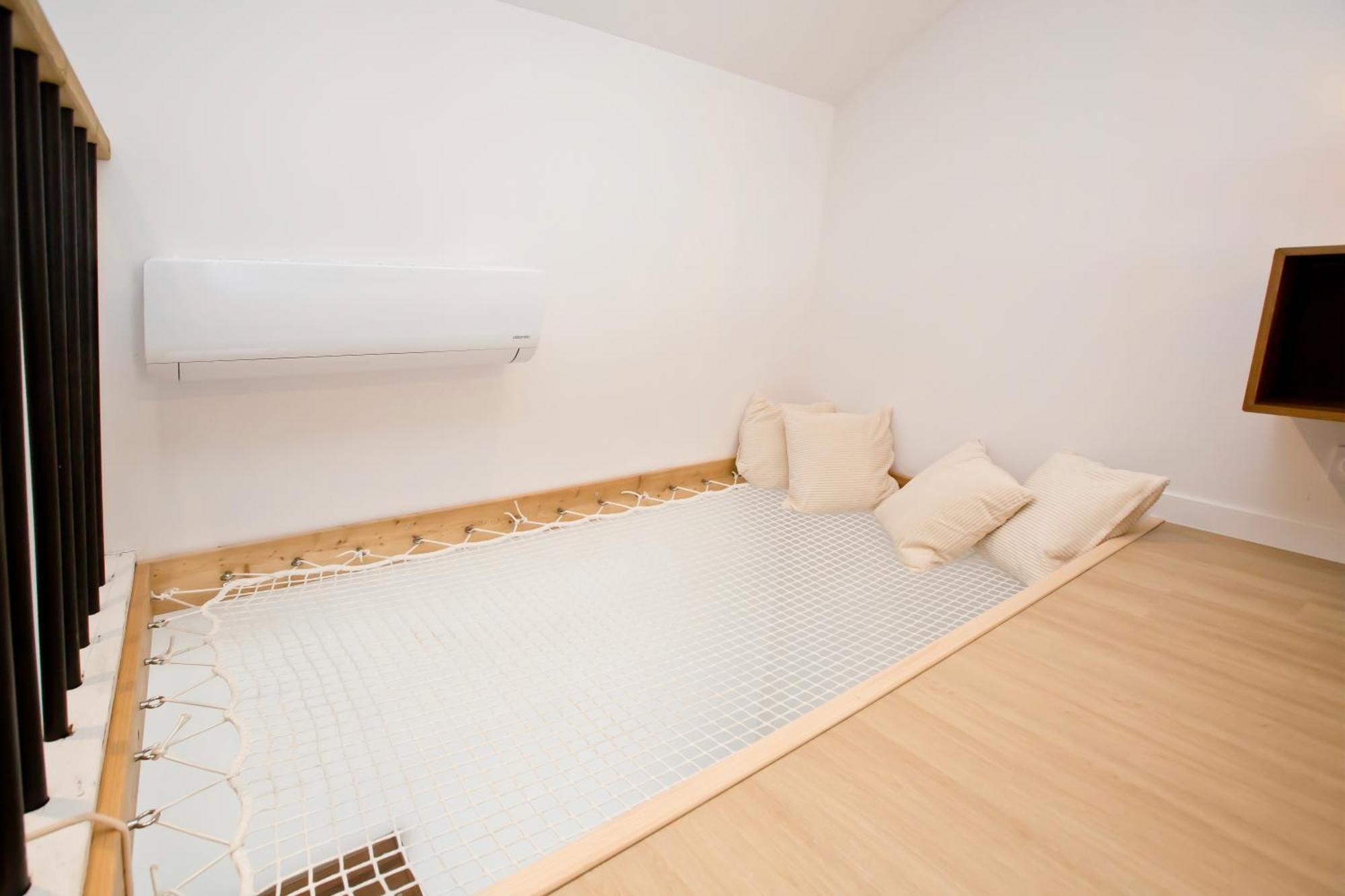 Ferienwohnung Montsejour - T2 Climatise Avec Filet Et Fauteuil Suspendu Tarbes Exterior foto