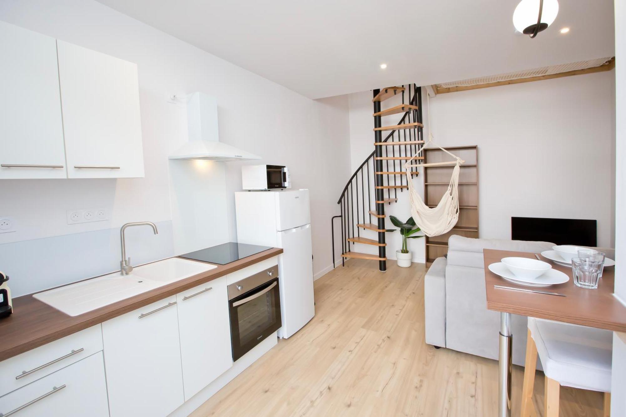 Ferienwohnung Montsejour - T2 Climatise Avec Filet Et Fauteuil Suspendu Tarbes Exterior foto